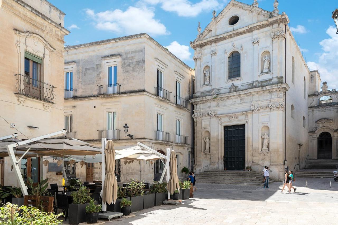 Palazzo Charlie Bed & Breakfast Lecce Exterior photo