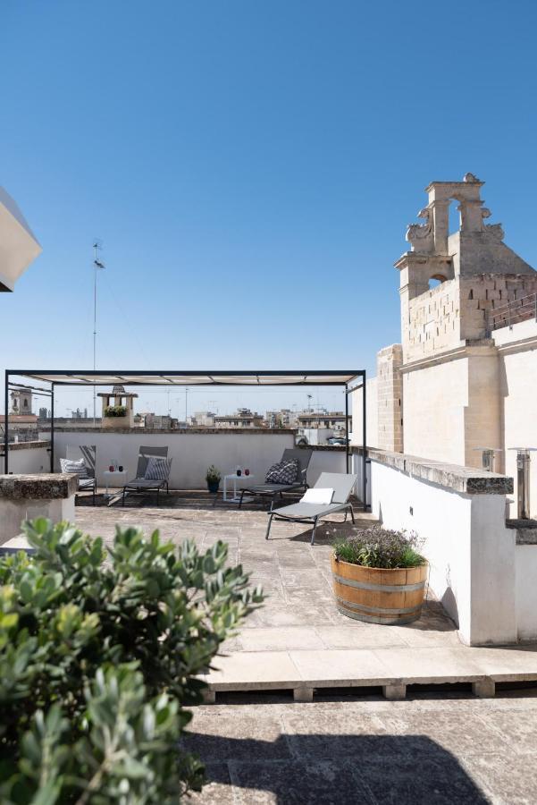 Palazzo Charlie Bed & Breakfast Lecce Exterior photo